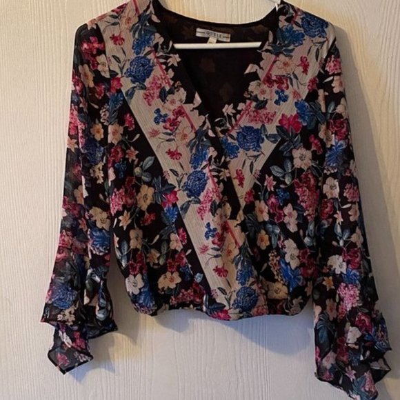 Guess Floral Top - Picture 2 of 6